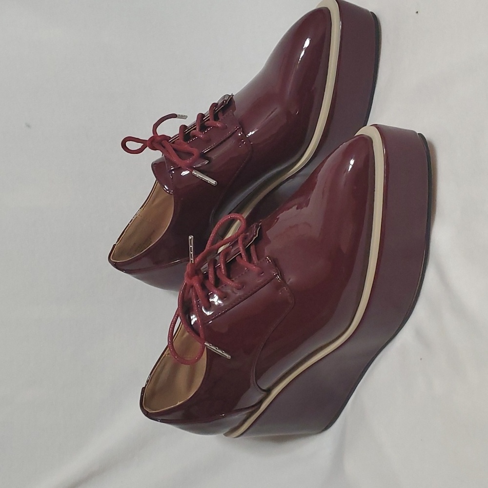 DESIGN LAB by Lord & Taylor poited toe wedge Shoes 7 Red Maroon